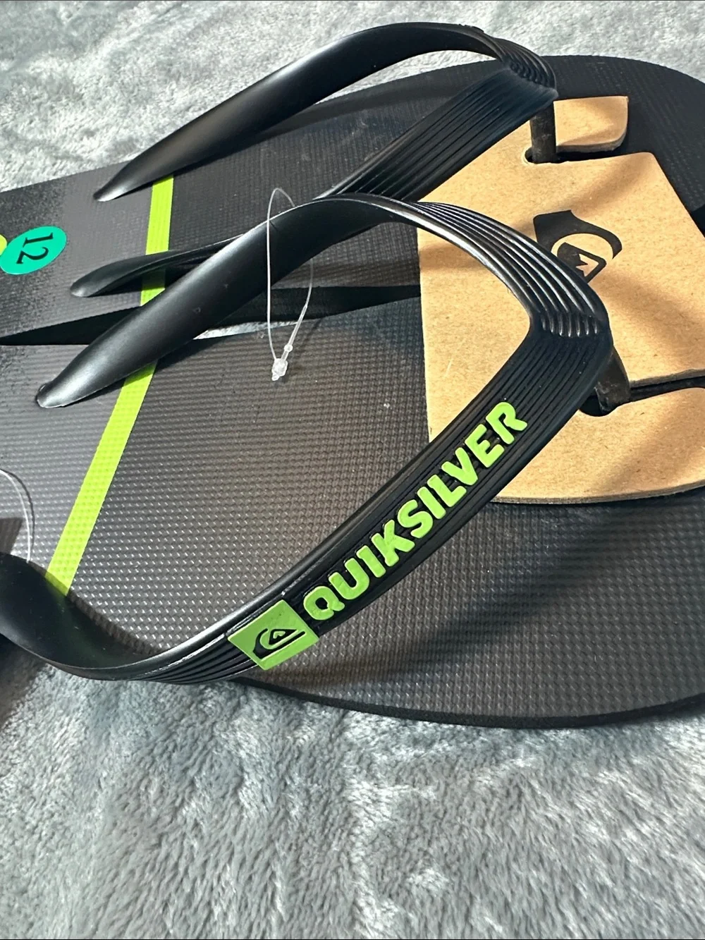 NWTS Men’s Quiksilver Black Flip Flops w/Neon Green Logo Accents Sz 12